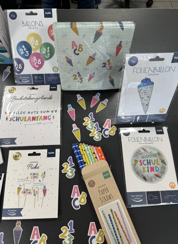 Dekoration Schulanfang  für die Schultüte Stifte etc
