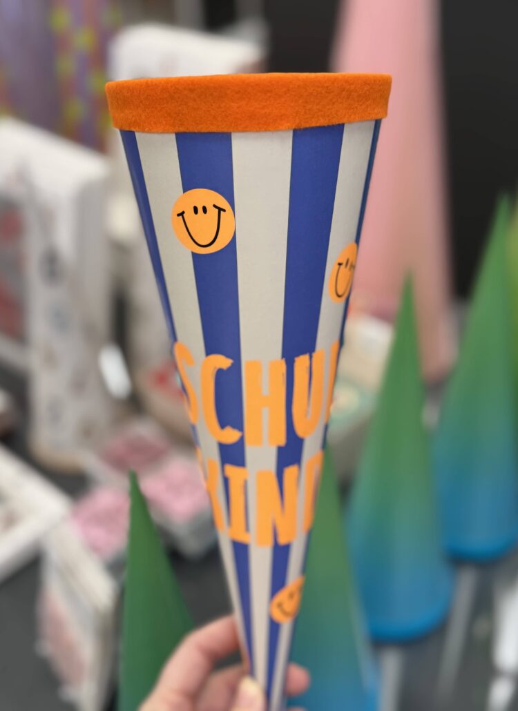 Dekoration Schulanfang  für die Schultüte